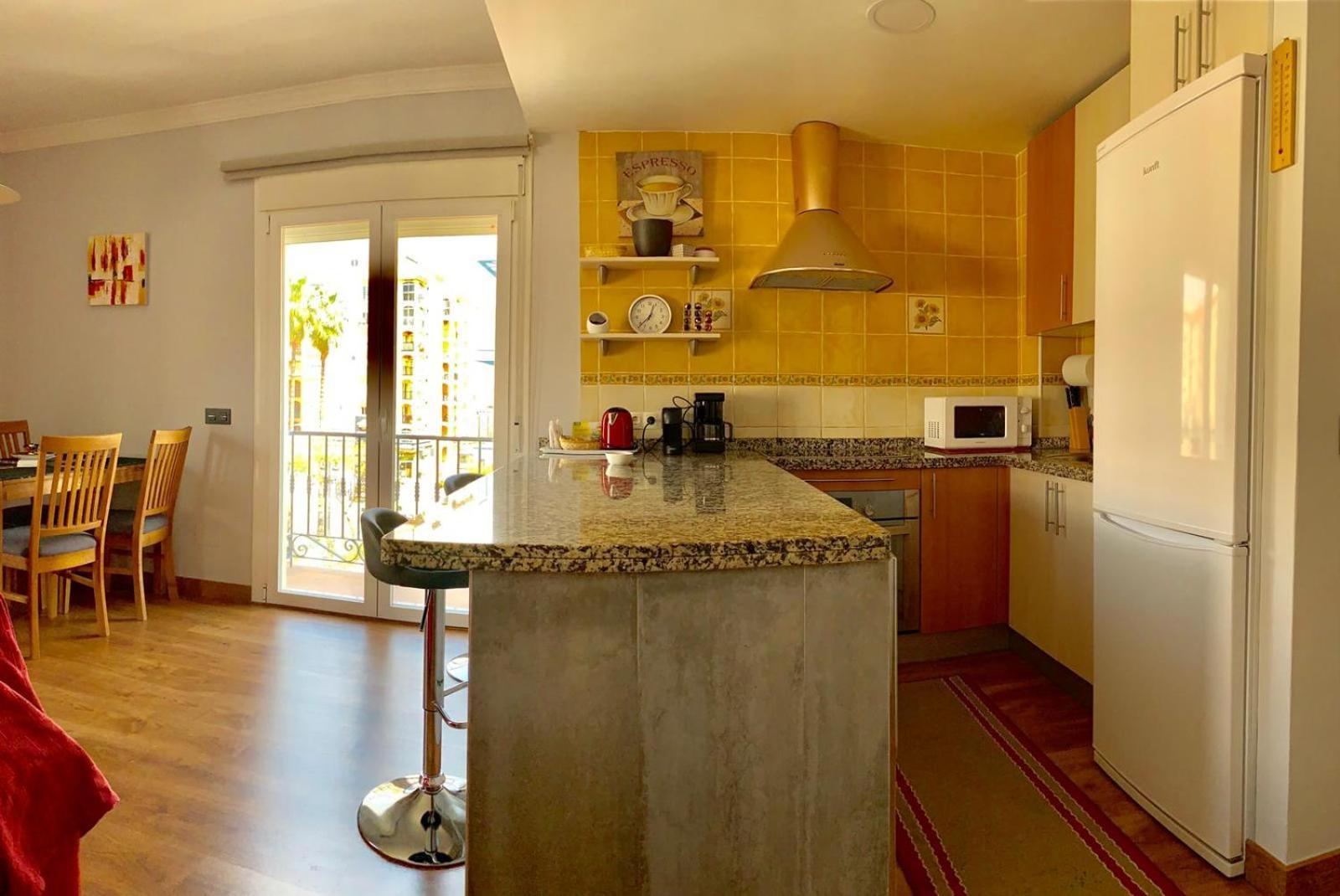 Apartamento Capri Los Boliches Wifi Gratis Beach 100M Фуэнхирола Экстерьер фото