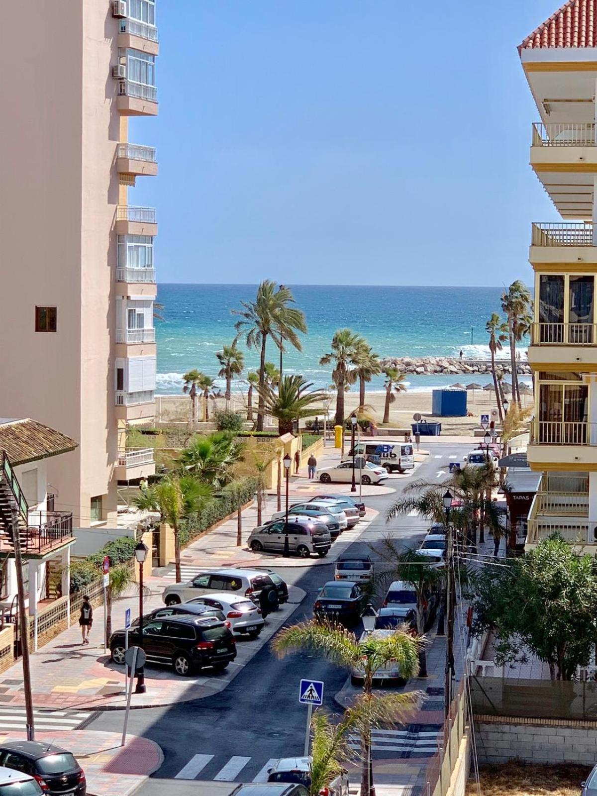Apartamento Capri Los Boliches Wifi Gratis Beach 100M Фуэнхирола Экстерьер фото