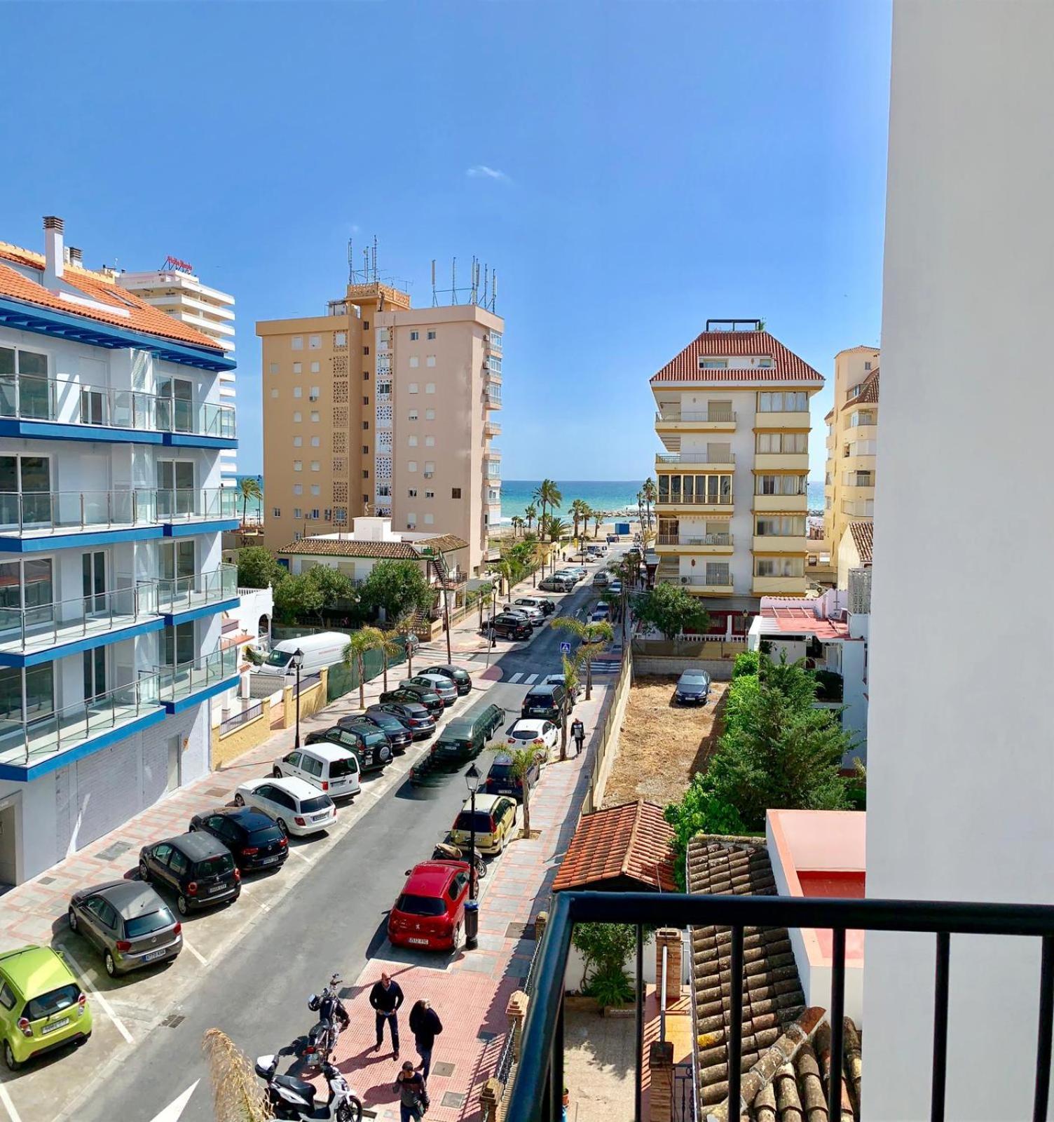 Apartamento Capri Los Boliches Wifi Gratis Beach 100M Фуэнхирола Экстерьер фото