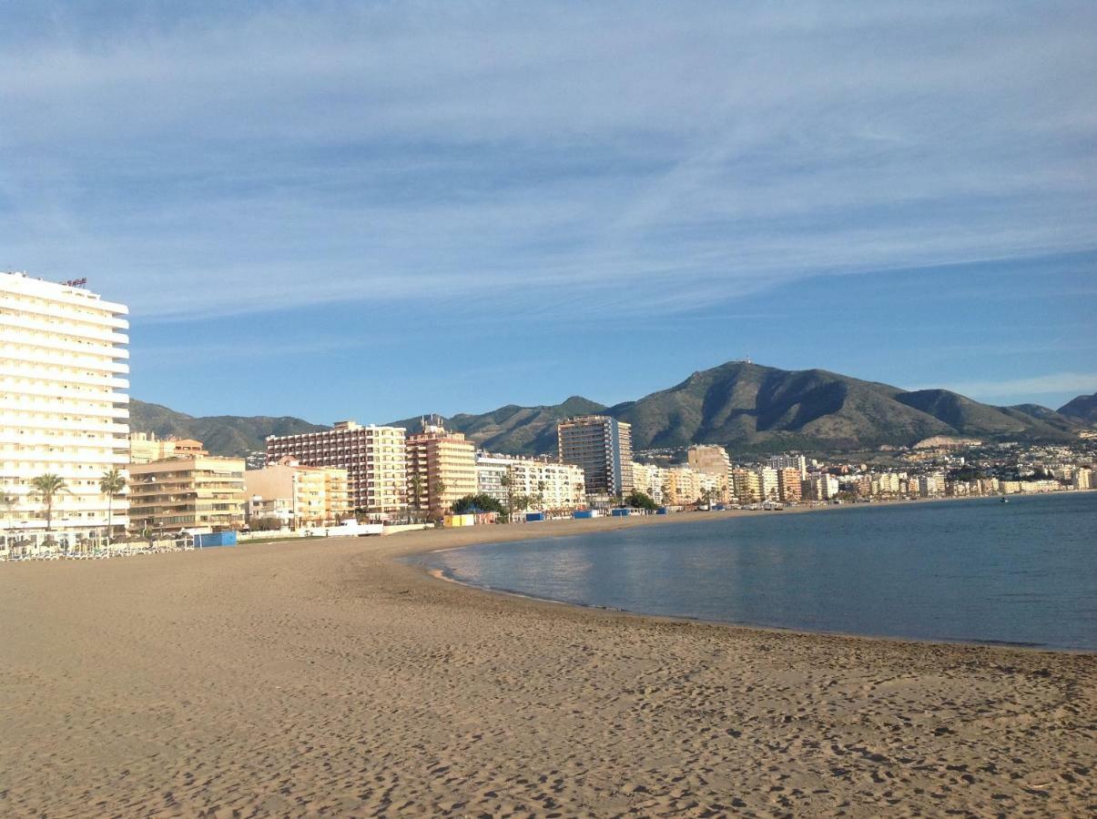 Apartamento Capri Los Boliches Wifi Gratis Beach 100M Фуэнхирола Экстерьер фото